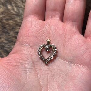 Vintage 10k yellow gold open heart pendant with diamonds